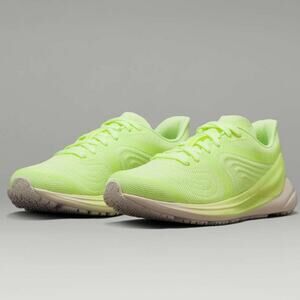 Lululemon Blissfeel 2 Womens Running Shoe Faded Zap Neon Green Size 8.5